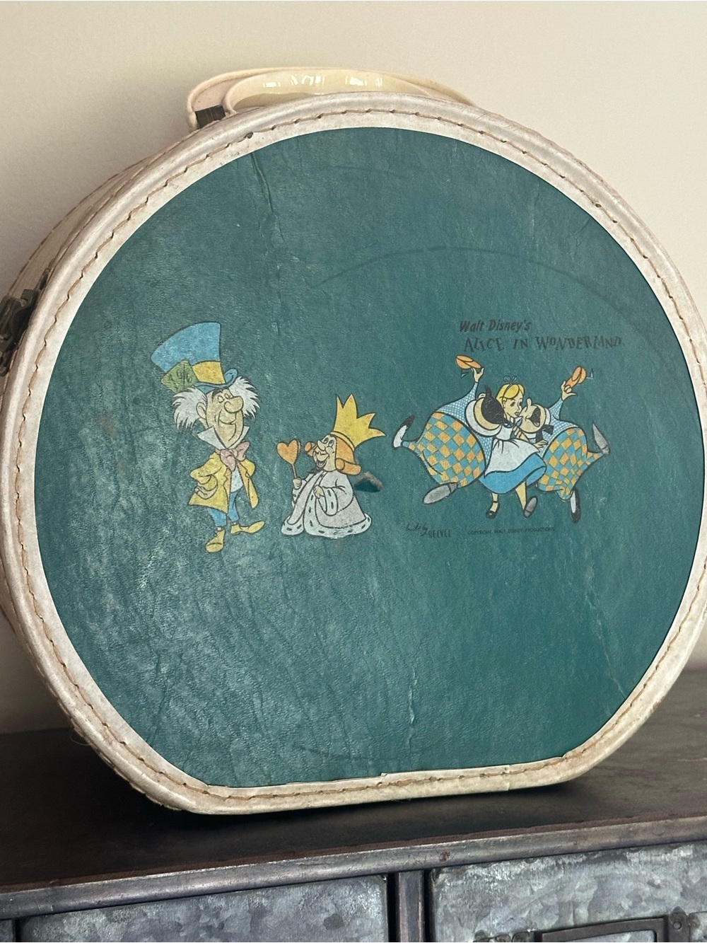 1950’s Alice in Wonderland travel play case Walt Disney Productions carry all